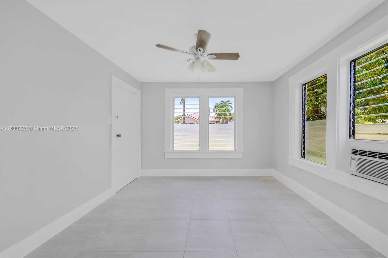 Small Image of 1621 VAN BUREN ST #1-11, Hollywood Number 9