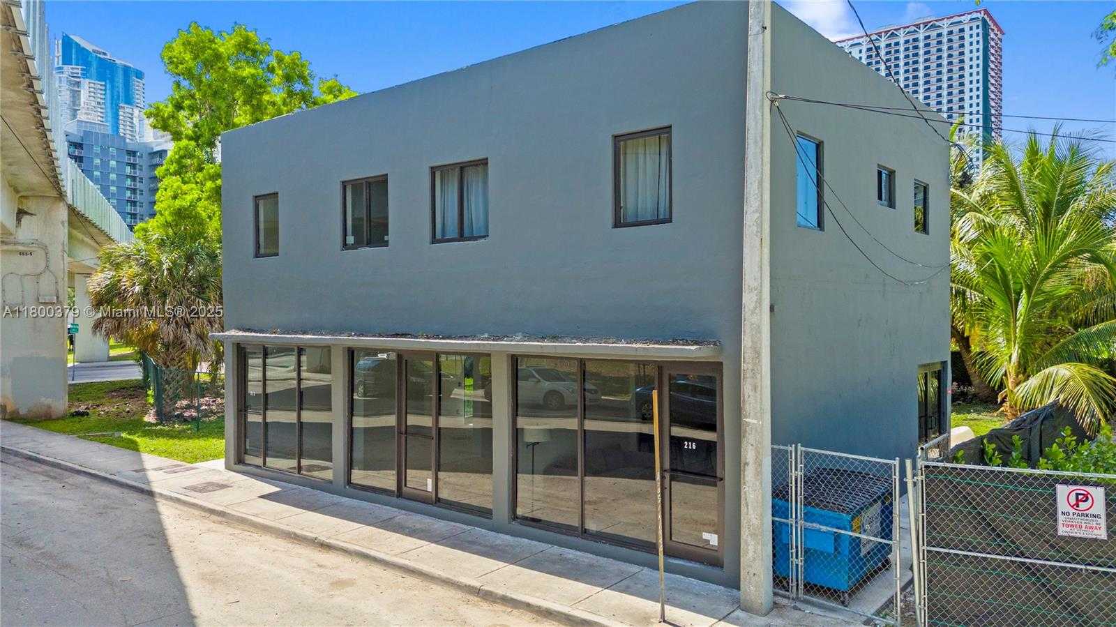 Small Image of 212 NORTH WEST 11TH ST, Miami Number 4