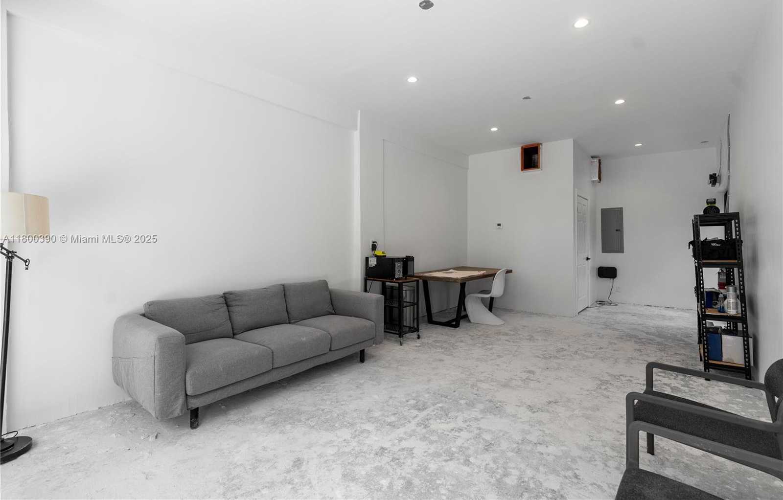 Small Image of 216 NORTH WEST 11TH ST, Miami Number 5