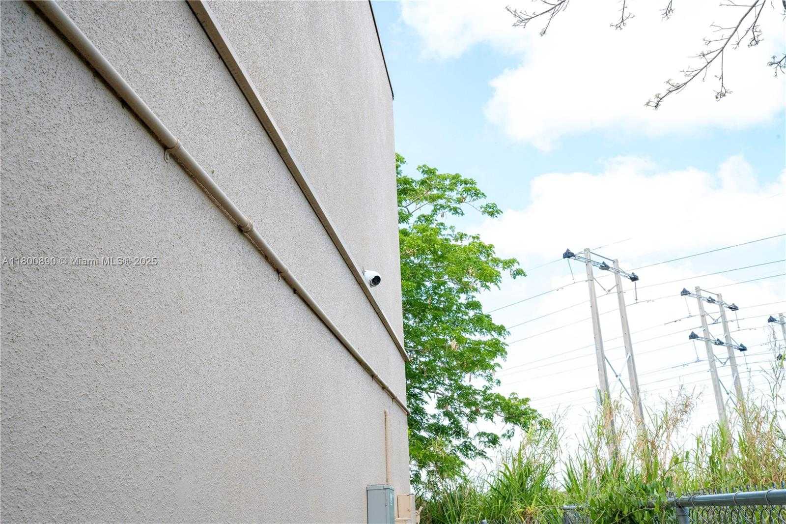 Small Image of 16300 SOUTH WEST 137TH AVE #119, Miami Number 36