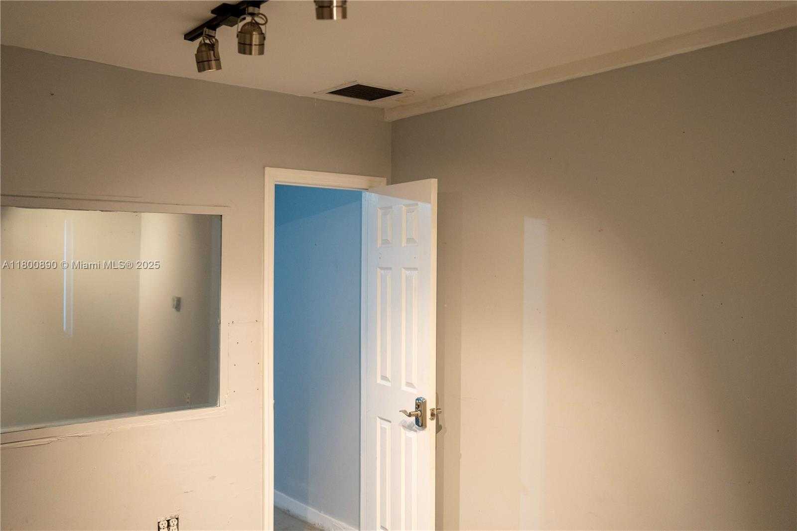 Small Image of 16300 SOUTH WEST 137TH AVE #119, Miami Number 38