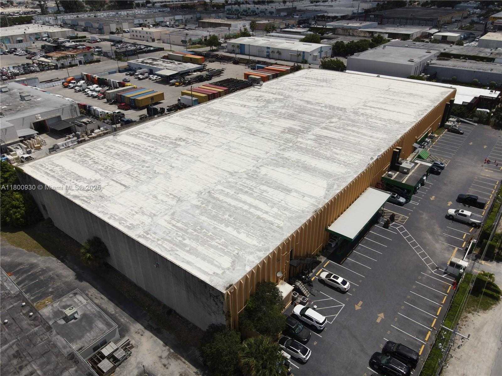 Small Image of 7355 NORTH WEST 41ST ST, Miami Number 35