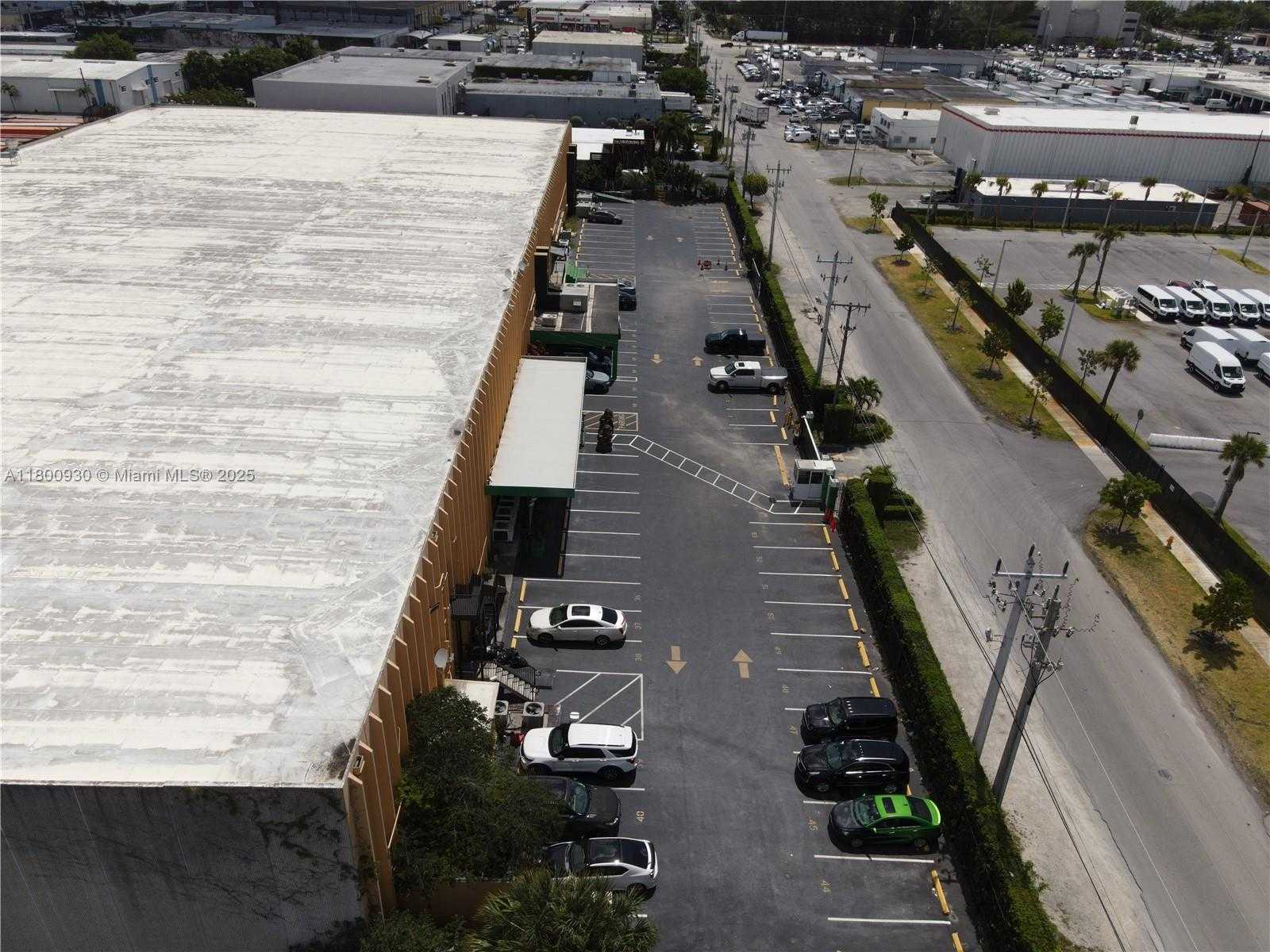 Small Image of 7355 NORTH WEST 41ST ST, Miami Number 36