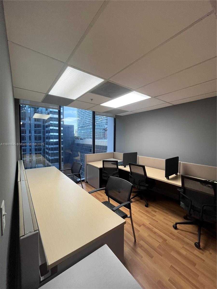 Small Image of 1110 BRICKELL AVE #605A, Miami Number 7