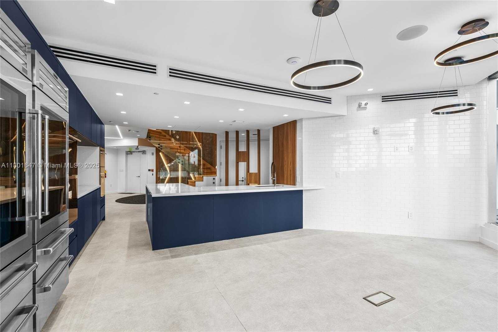 Small Image of 1300 BRICKELL BAY DR #CU6, Miami Number 12