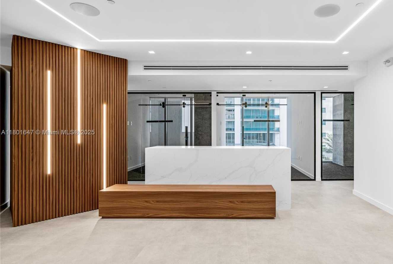 Small Image of 1300 BRICKELL BAY DR #CU6, Miami Number 21