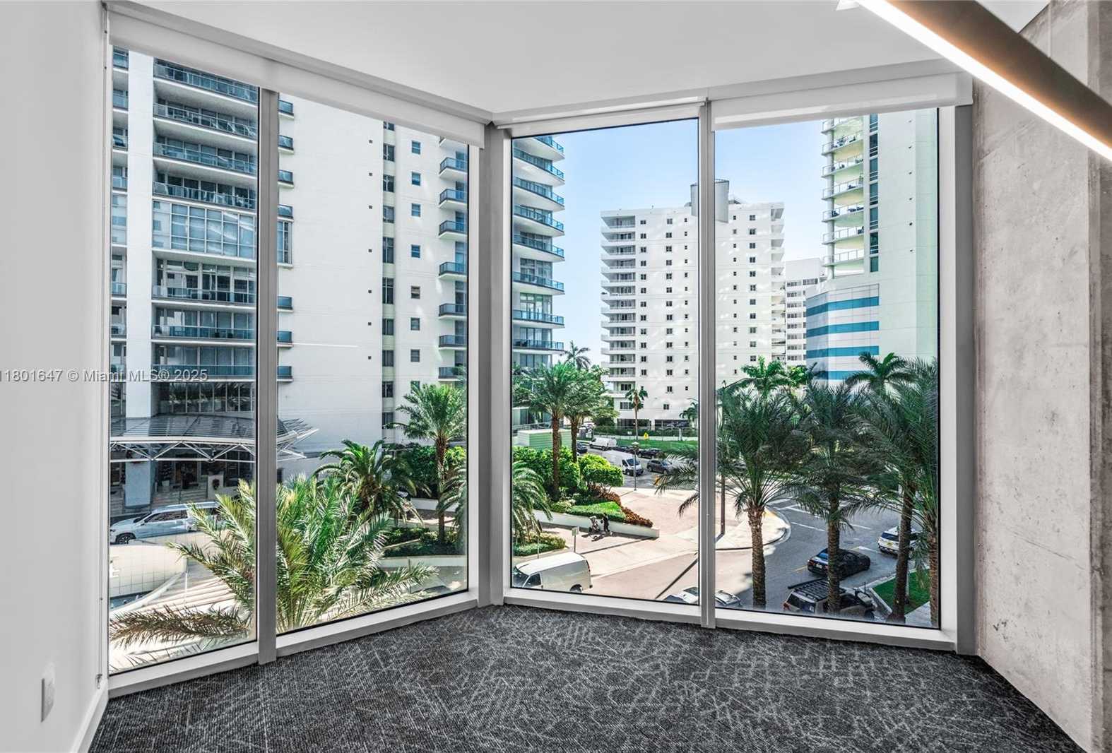 Small Image of 1300 BRICKELL BAY DR #CU6, Miami Number 26