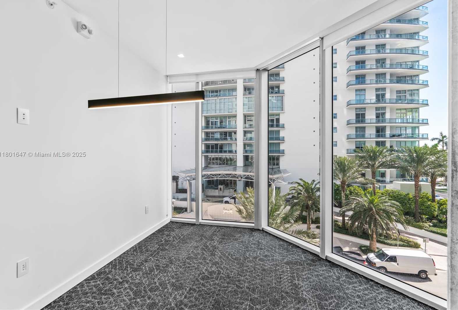 Small Image of 1300 BRICKELL BAY DR #CU6, Miami Number 27