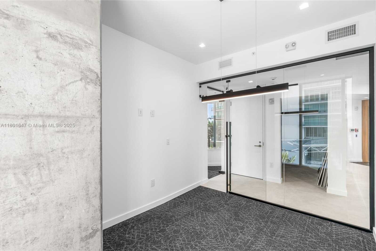 Small Image of 1300 BRICKELL BAY DR #CU6, Miami Number 30