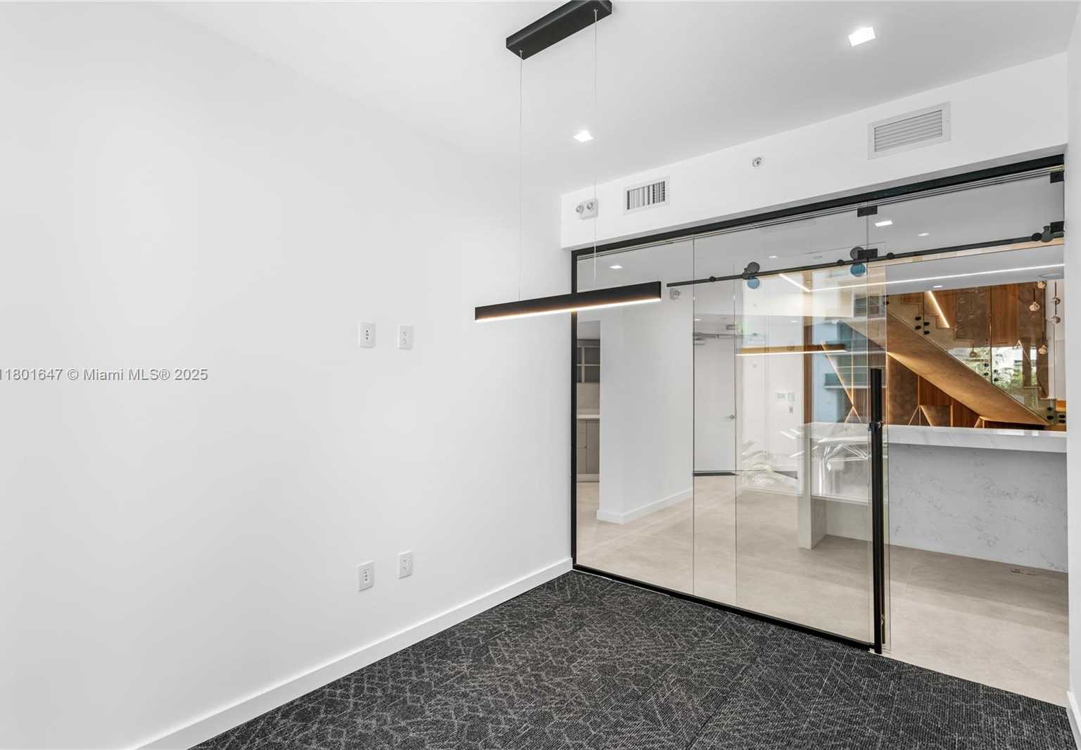 Small Image of 1300 BRICKELL BAY DR #CU6, Miami Number 34