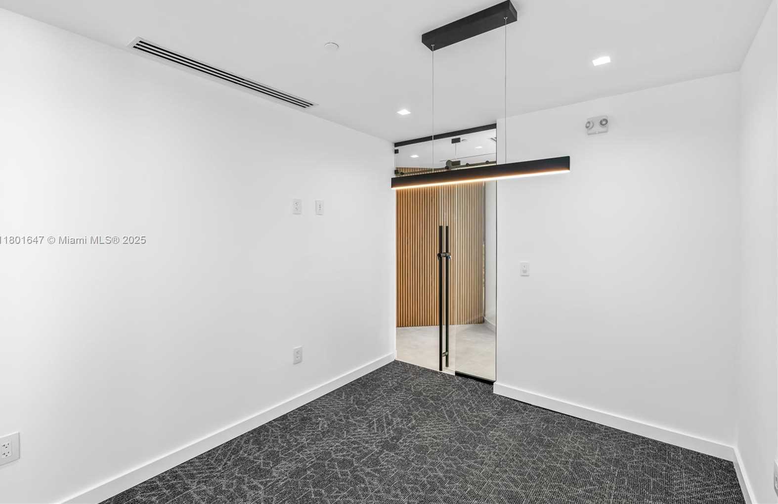 Small Image of 1300 BRICKELL BAY DR #CU6, Miami Number 39
