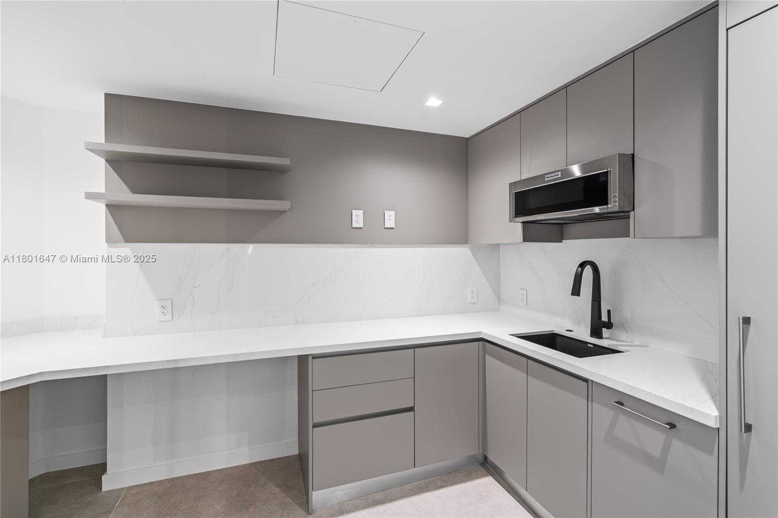 Small Image of 1300 BRICKELL BAY DR #CU6, Miami Number 59