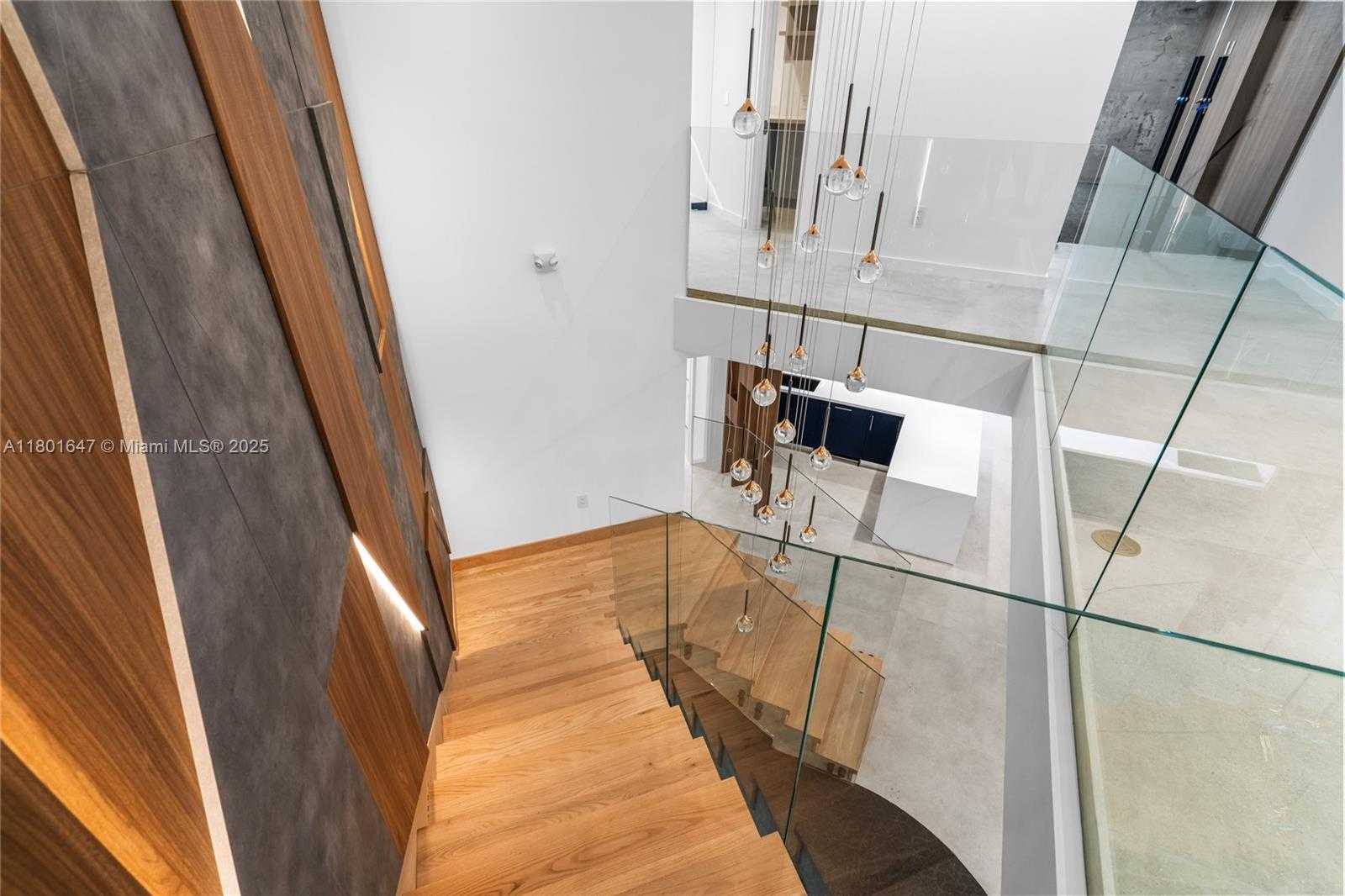 Small Image of 1300 BRICKELL BAY DR #CU6, Miami Number 65