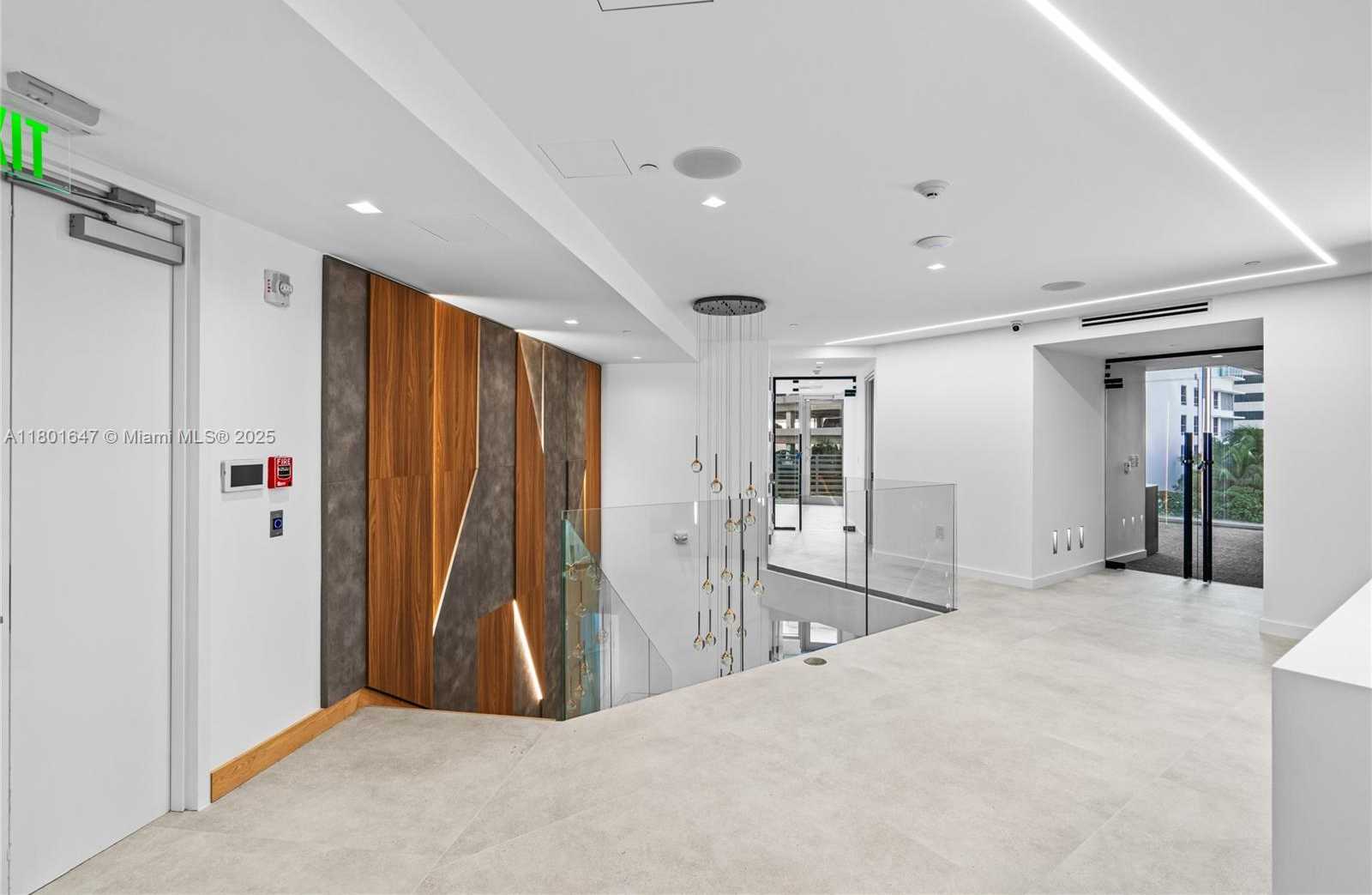 Small Image of 1300 BRICKELL BAY DR #CU6, Miami Number 69