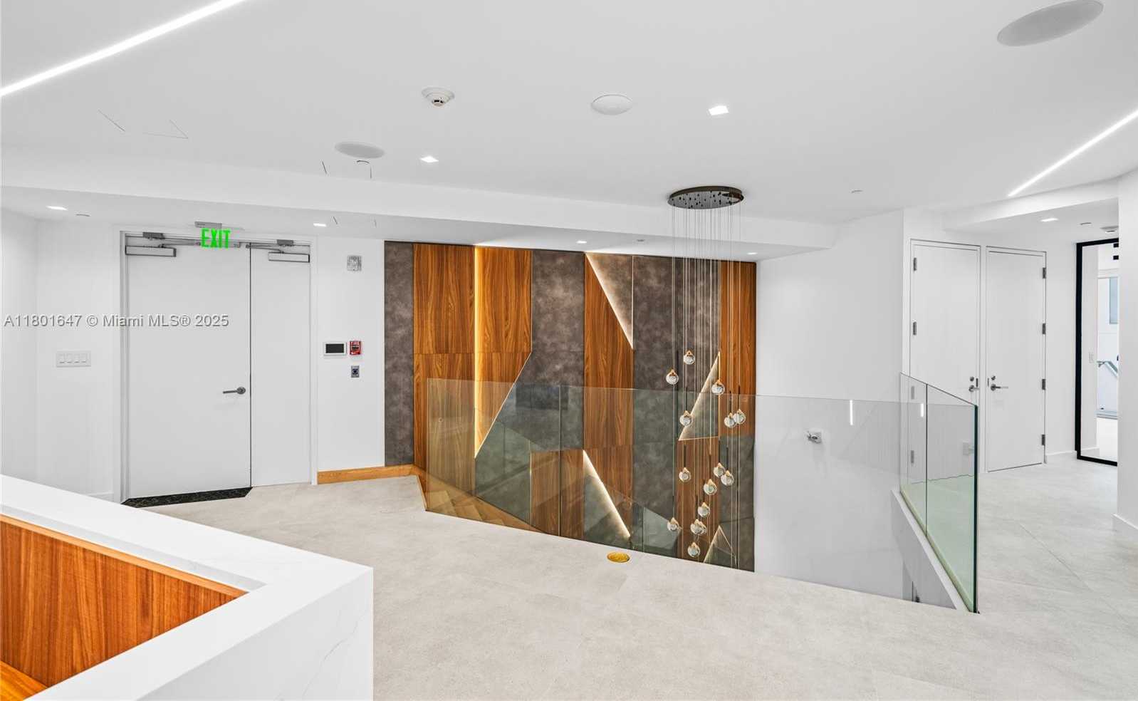 Small Image of 1300 BRICKELL BAY DR #CU6, Miami Number 70