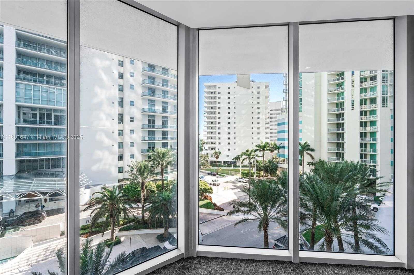 Small Image of 1300 BRICKELL BAY DR #CU6, Miami Number 73