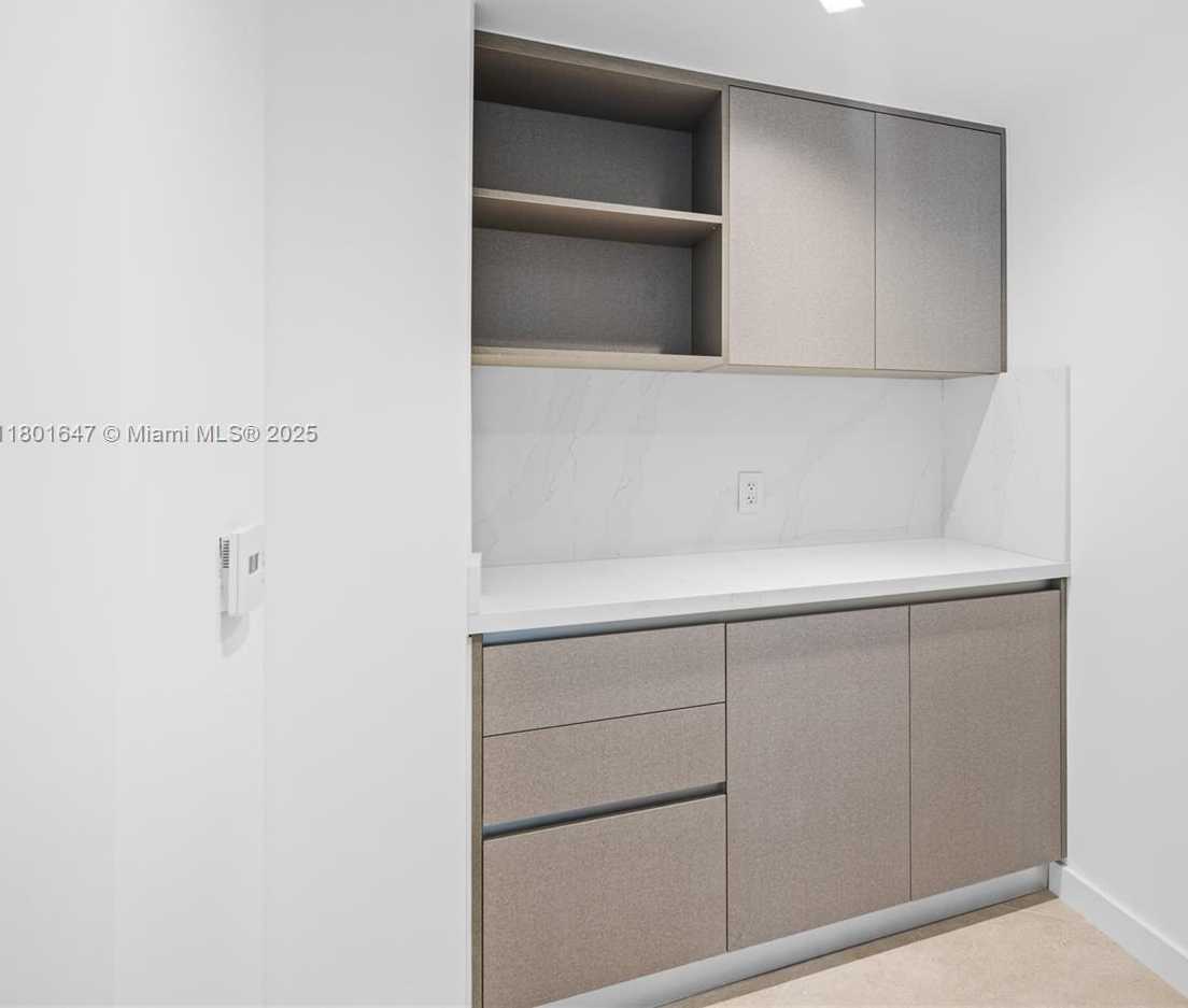 Small Image of 1300 BRICKELL BAY DR #CU6, Miami Number 77