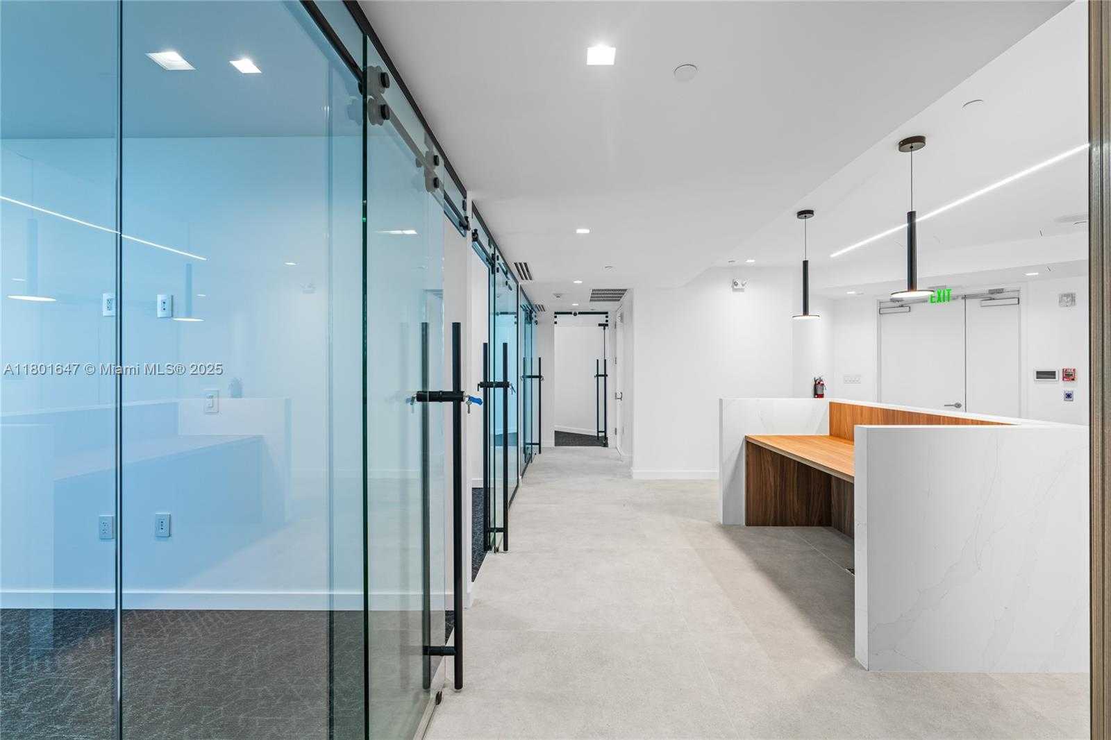 Small Image of 1300 BRICKELL BAY DR #CU6, Miami Number 83