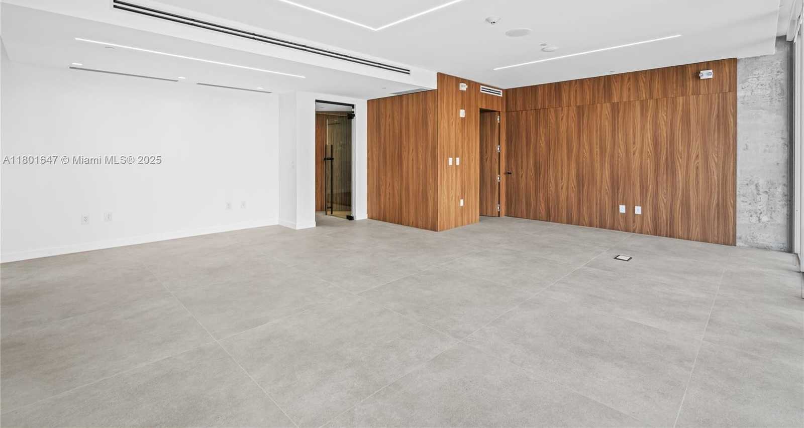 Small Image of 1300 BRICKELL BAY DR #CU6, Miami Number 86