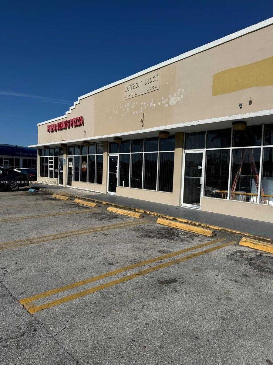 Small Image of 8833 BISCAYNE BLVD #8833, Miami Shores Number 4