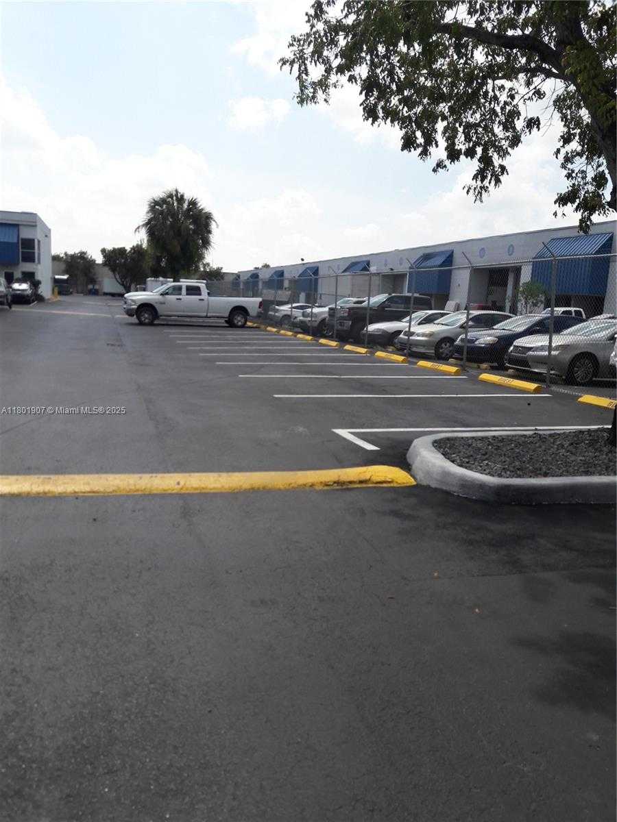 Small Image of 14250 SOUTH WEST 136TH ST #3, Miami Number 2