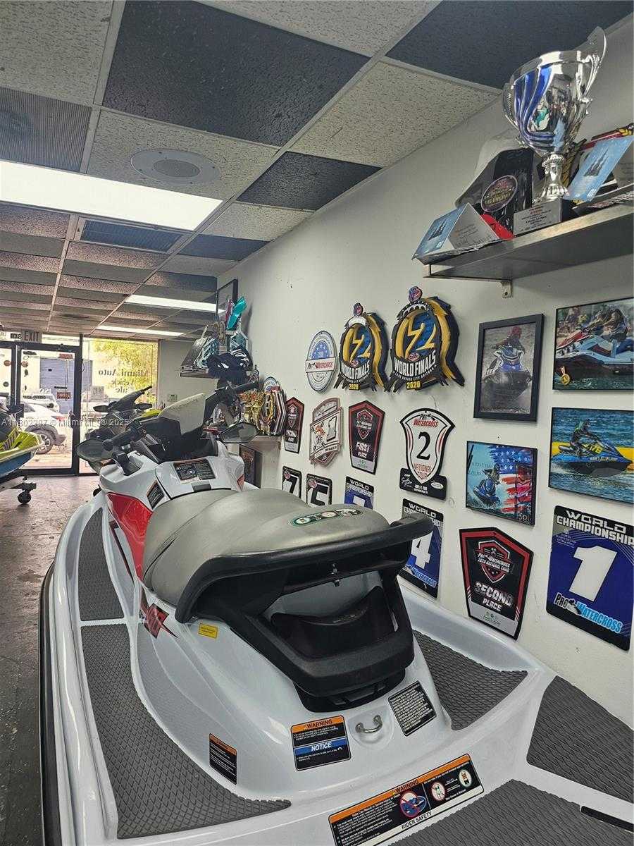 Small Image of 1801 NORTH WEST 93RD AVE, Doral Number 3
