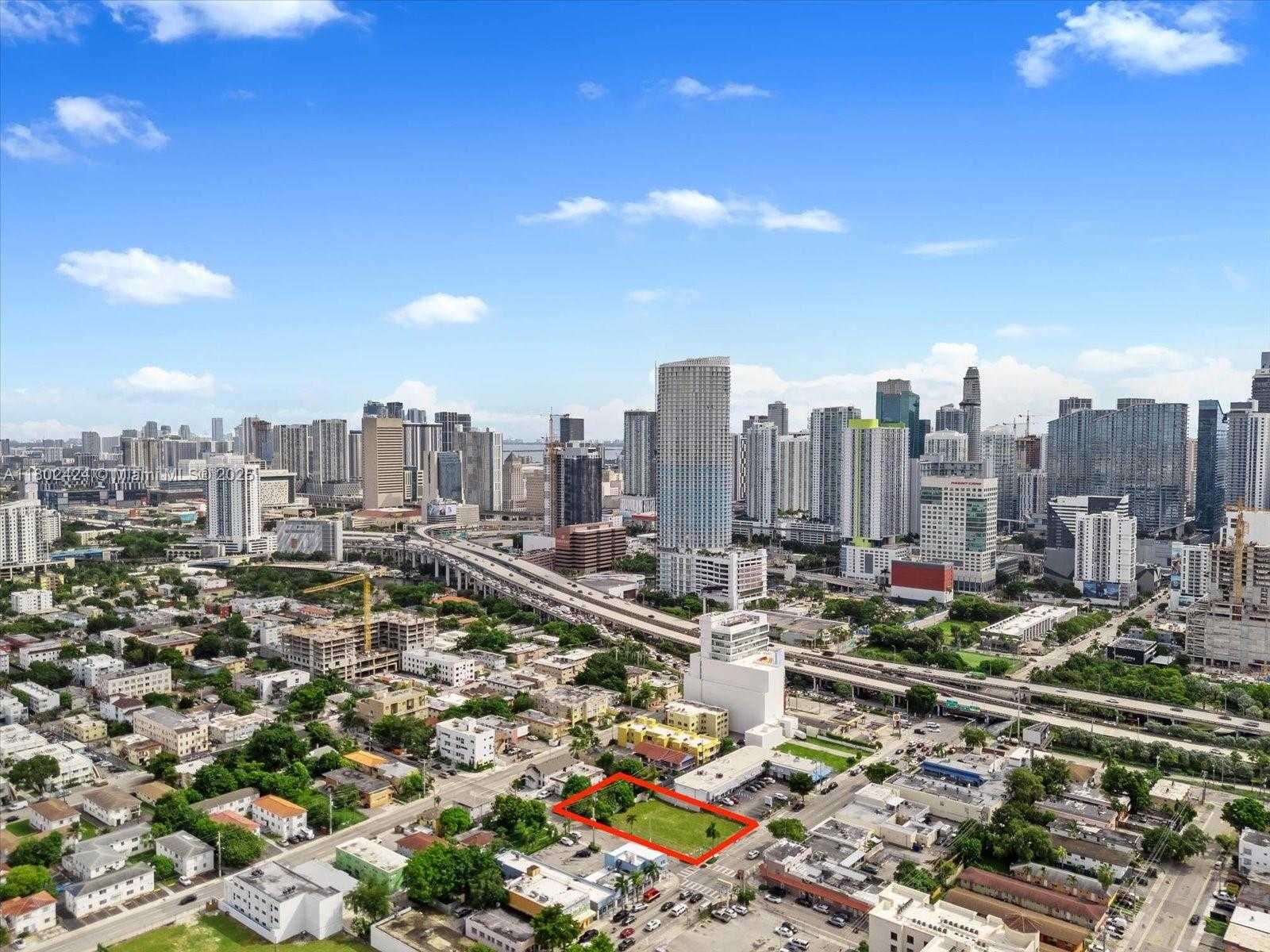 Small Image of 471 SOUTH WEST 8TH ST & 5TH AV, Miami Number 4