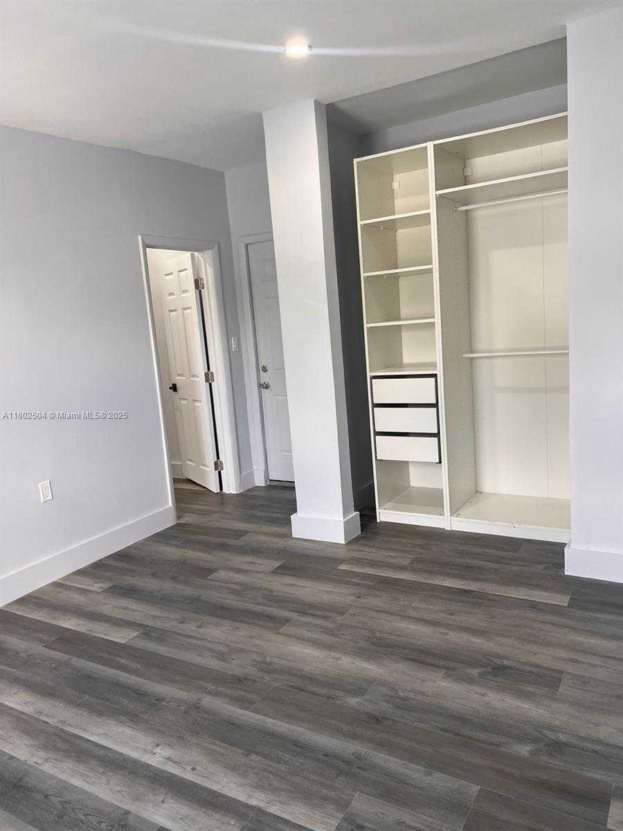 Small Image of 852 SOUTH WEST 13TH AVE, Miami Number 13