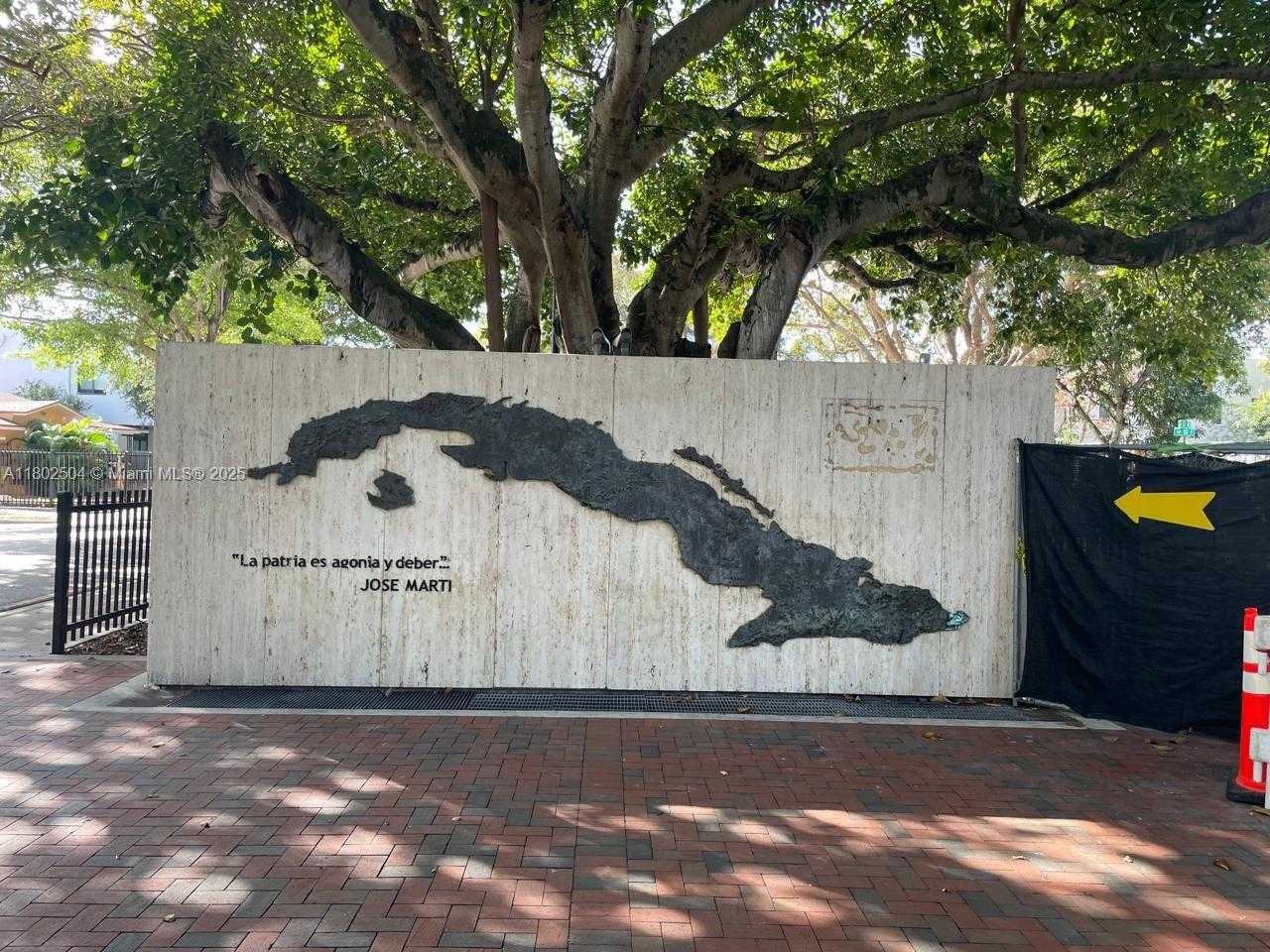 Small Image of 852 SOUTH WEST 13TH AVE, Miami Number 25