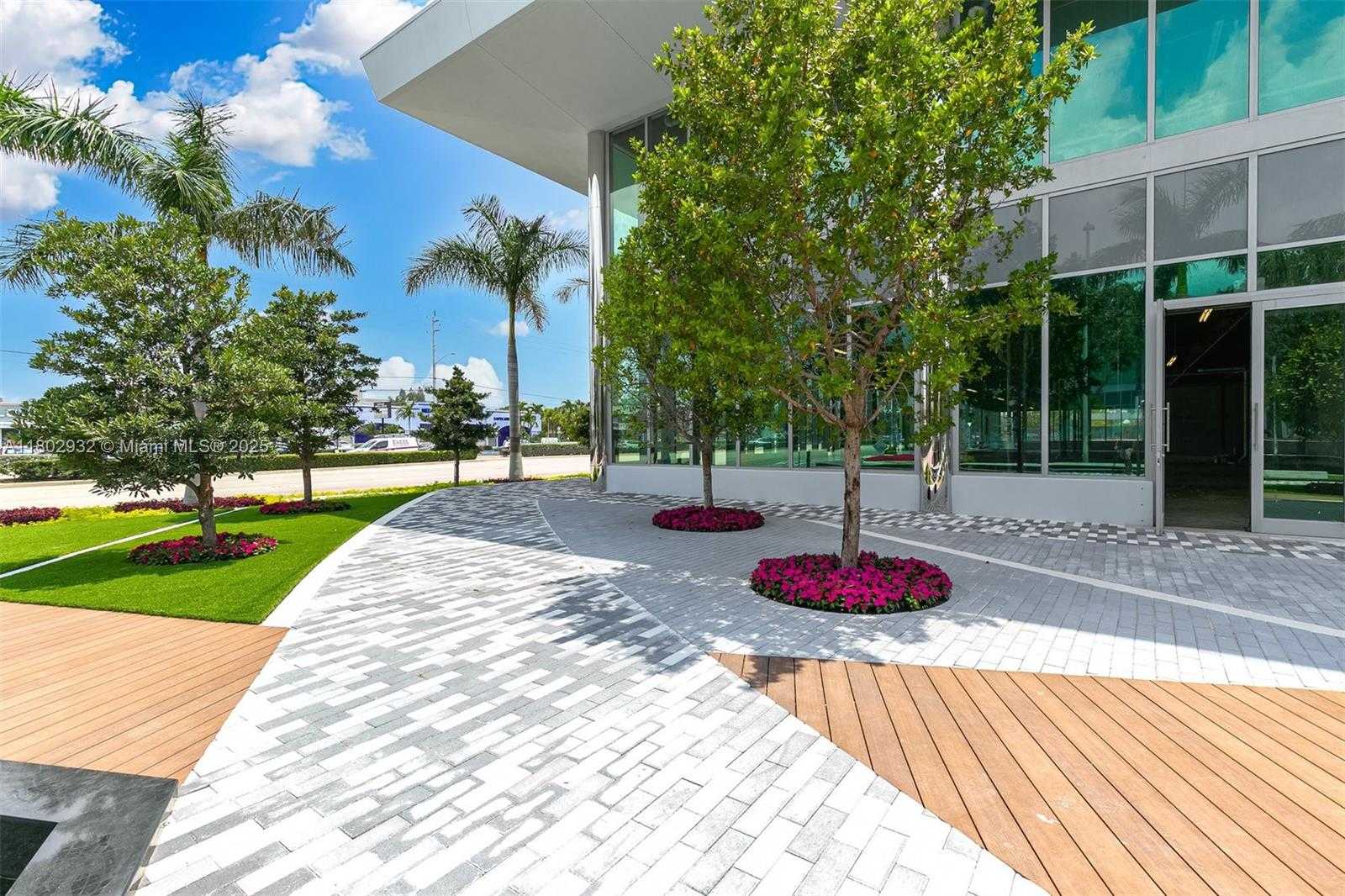 Small Image of 1006 EAST HALLANDALE BEACH BLVD #4-101, Hallandale Beach Number 6