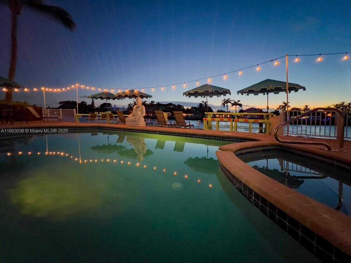 Small Image of 605 SOUTH RIVERSIDE DR #1-5, Pompano Beach Number 22