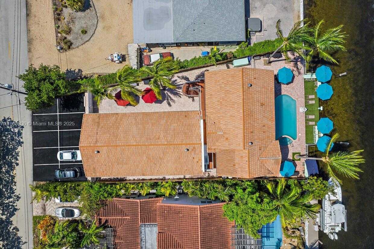 Small Image of 605 SOUTH RIVERSIDE DR #1-5, Pompano Beach Number 4