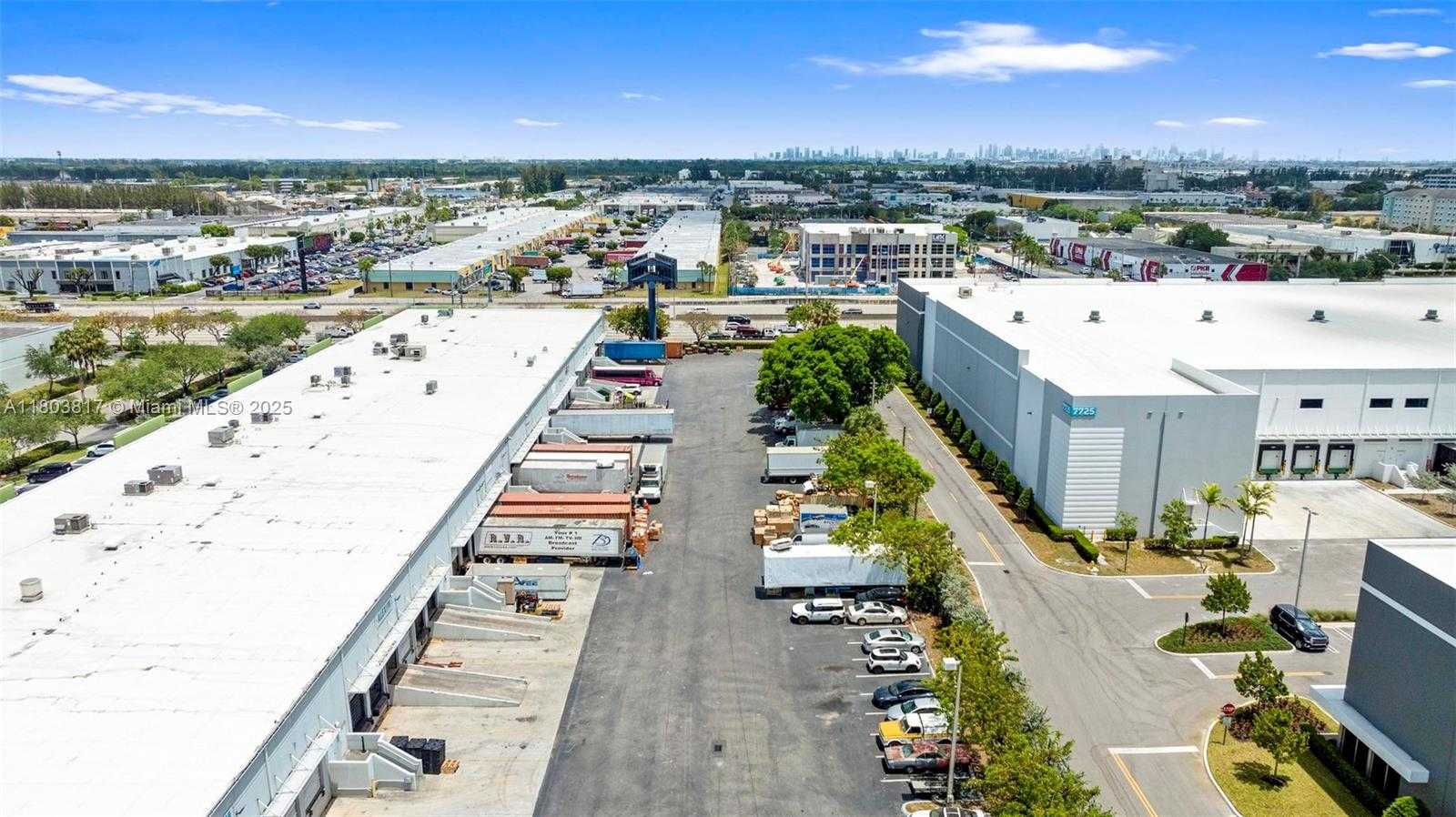 Small Image of 7774 NORTH WEST 46TH ST, Doral Number 20