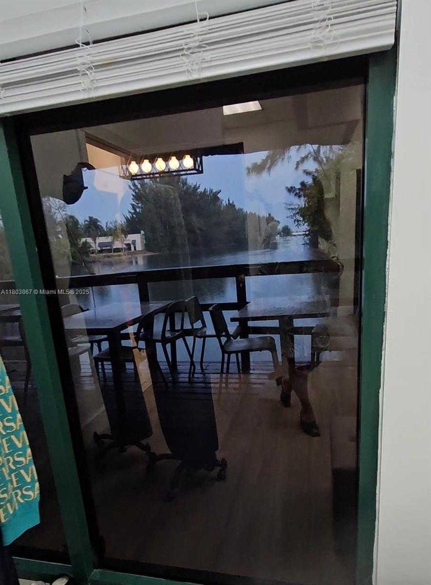 Small Image of 2475 NORTH WEST 95TH AVE #4, Doral Number 12