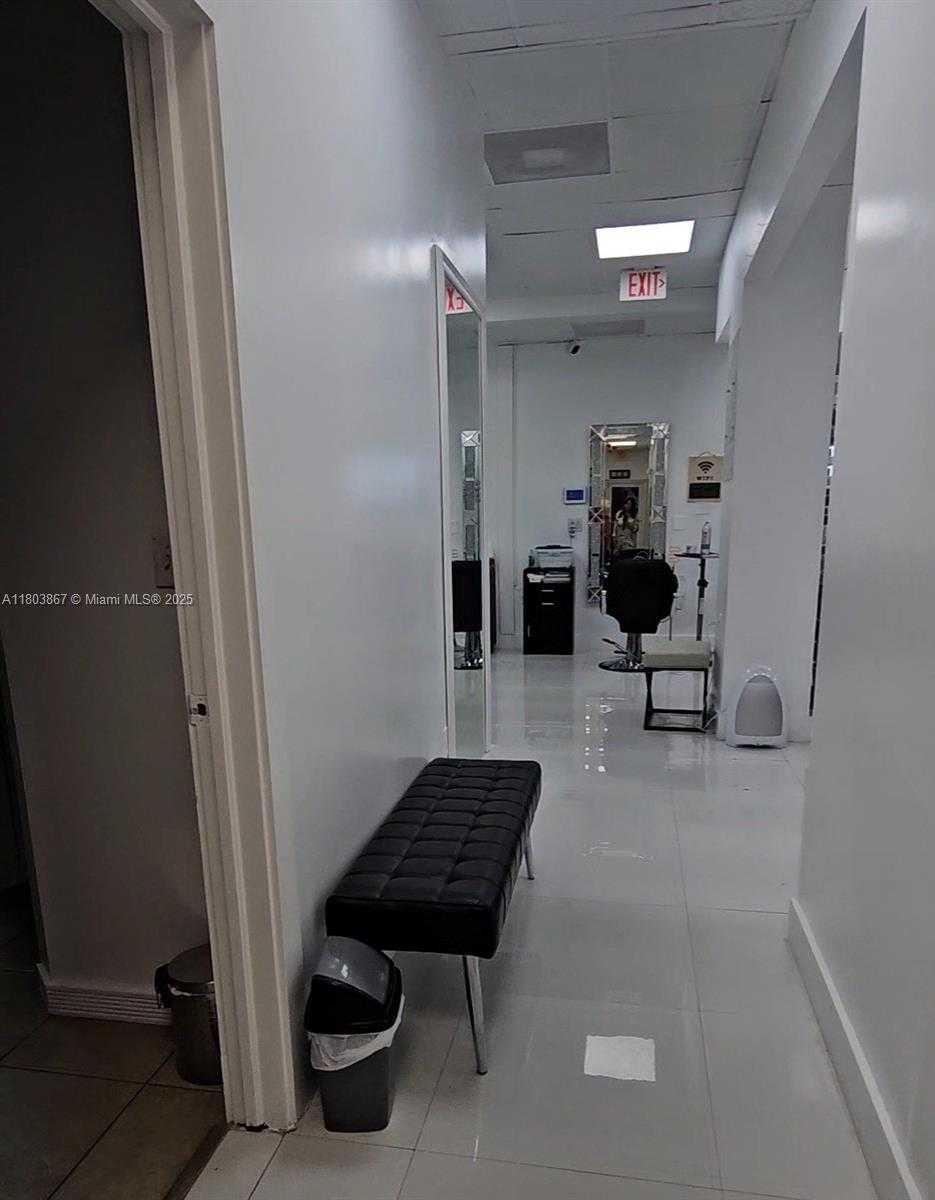 Small Image of 2475 NORTH WEST 95TH AVE #4, Doral Number 6