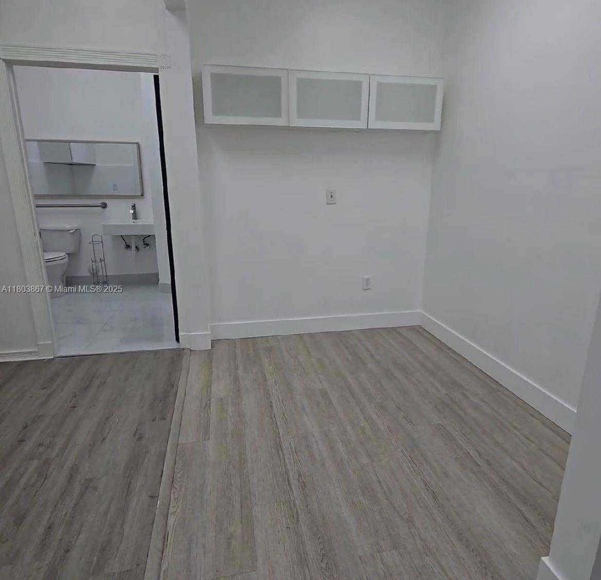 Small Image of 2475 NORTH WEST 95TH AVE #4, Doral Number 7