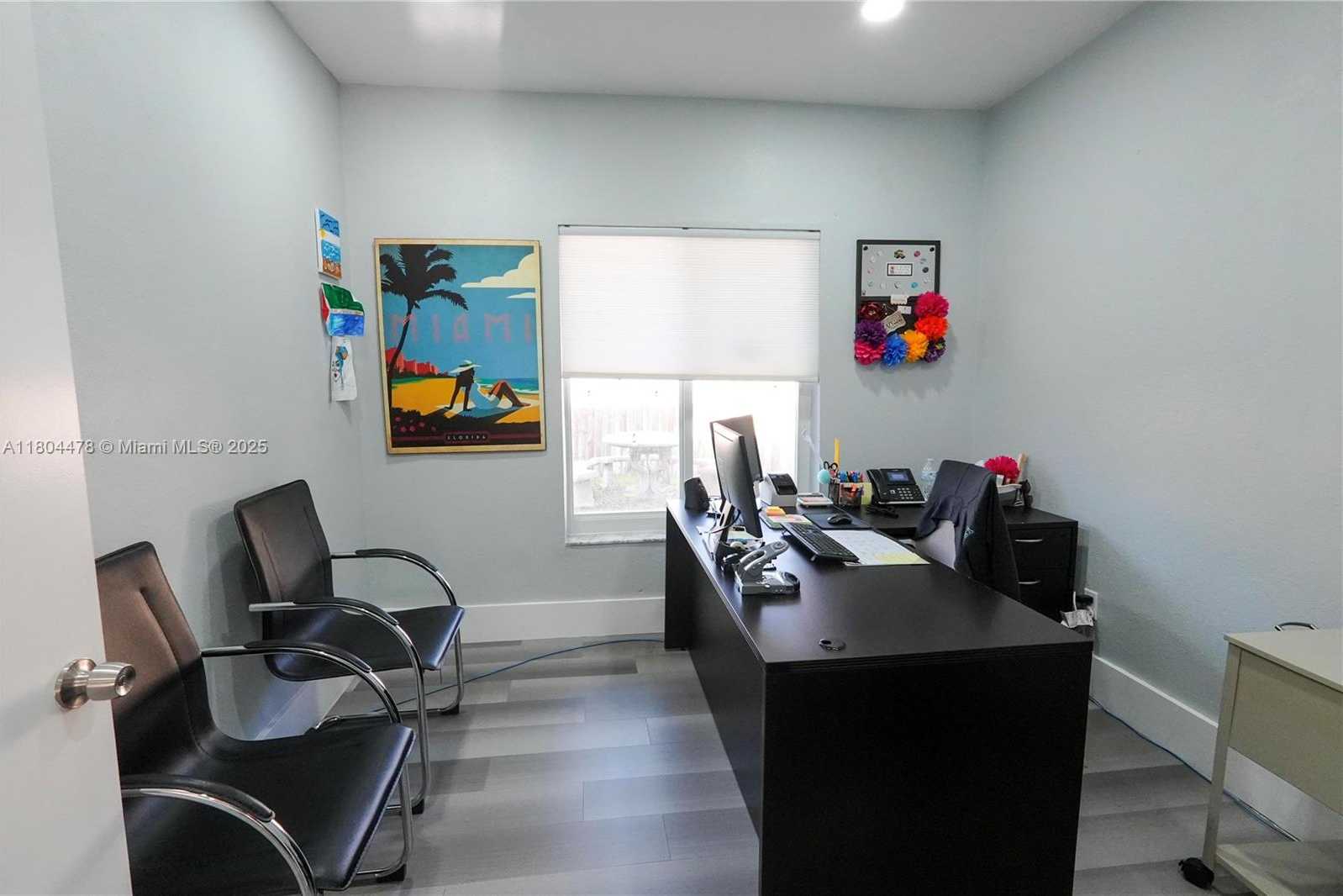 Small Image of 8125 SOUTH WEST 120TH ST, Pinecrest Number 21