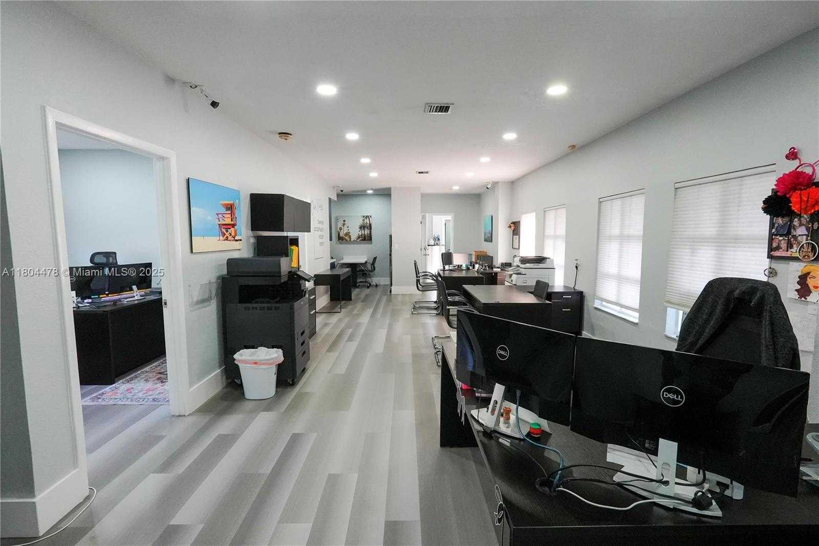 Small Image of 8125 SOUTH WEST 120TH ST, Pinecrest Number 22
