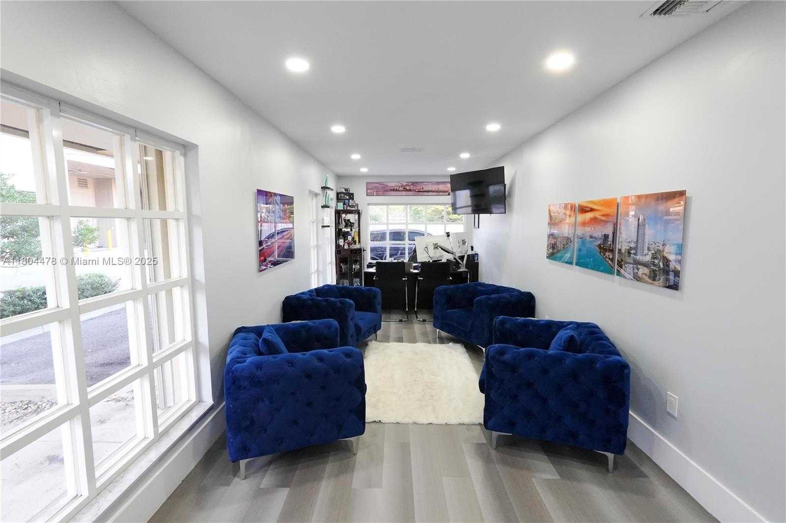 Small Image of 8125 SOUTH WEST 120TH ST, Pinecrest Number 7