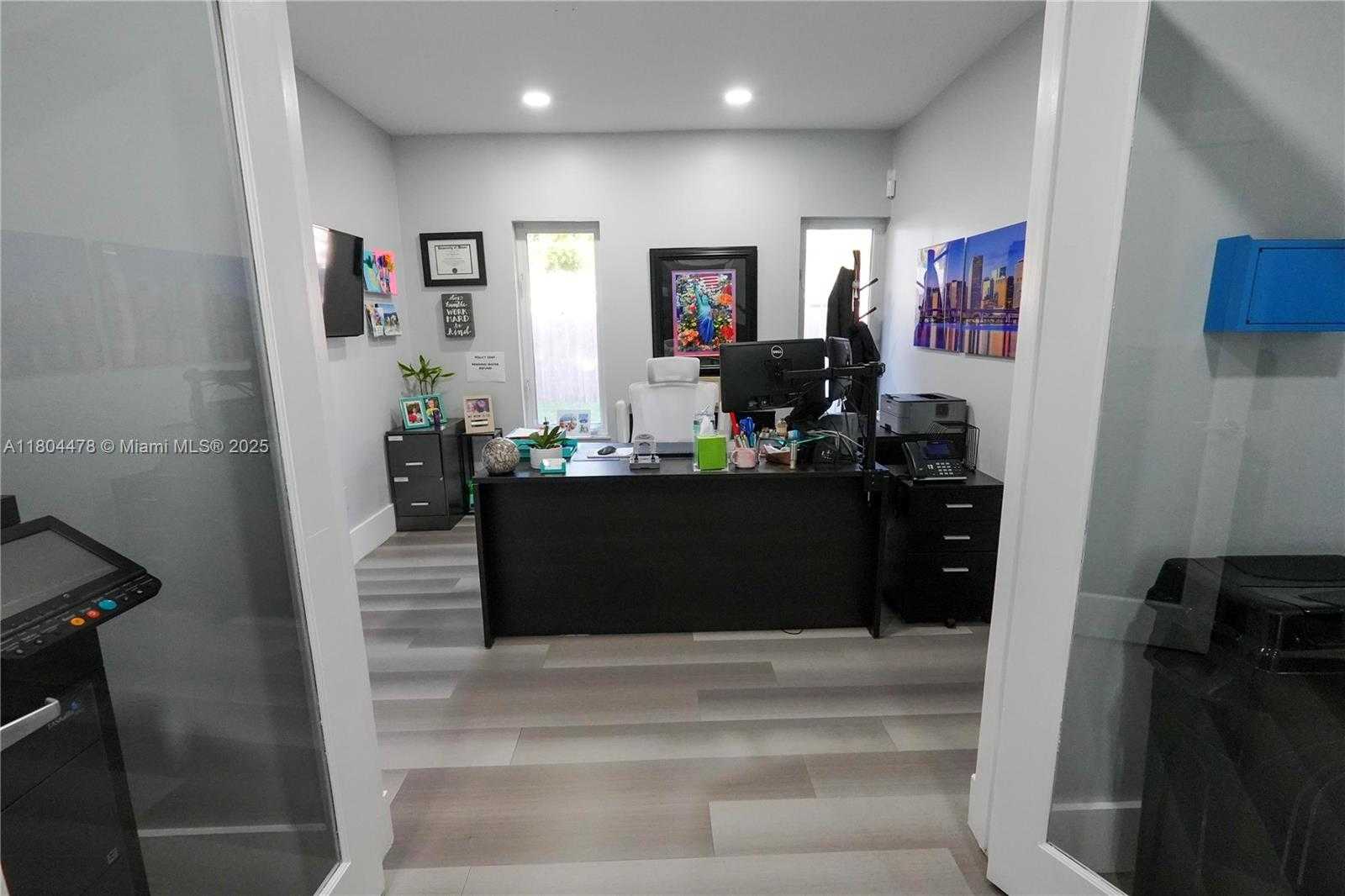 Small Image of 8125 SOUTH WEST 120TH ST, Pinecrest Number 8