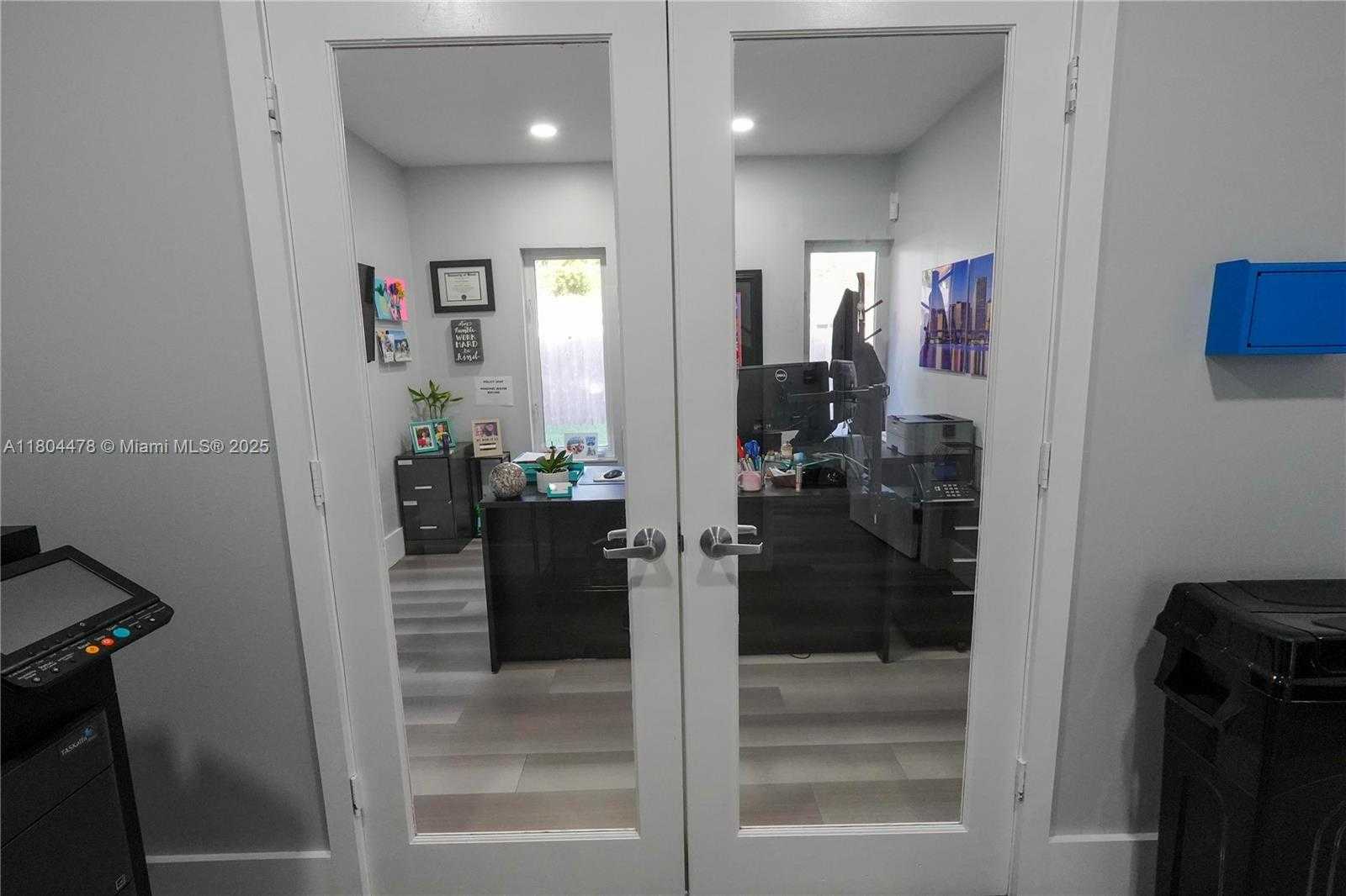 Small Image of 8125 SOUTH WEST 120TH ST, Pinecrest Number 9
