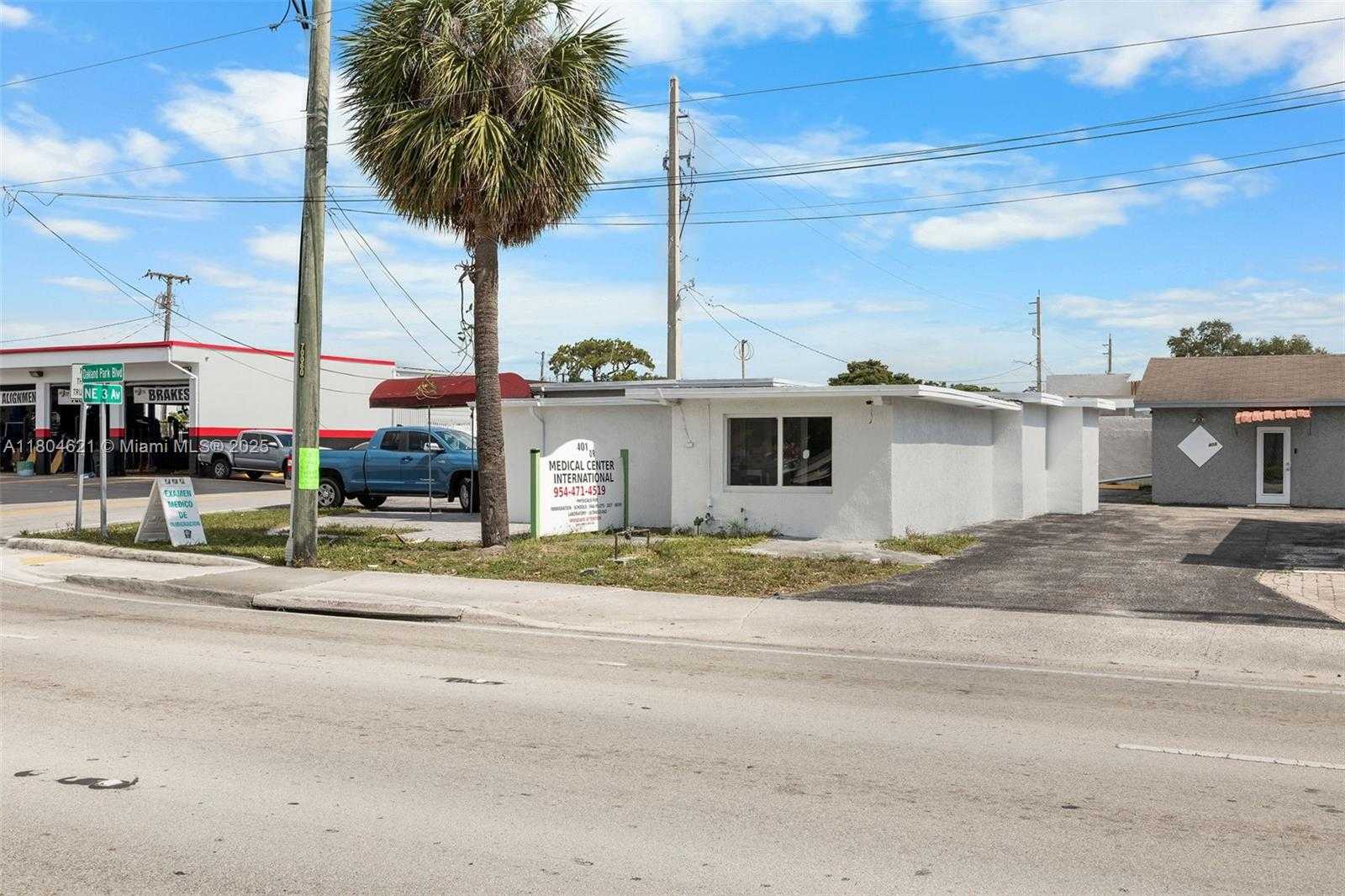 Small Image of 401 EAST OAKLAND PARK BLVD, Oakland Park Number 21