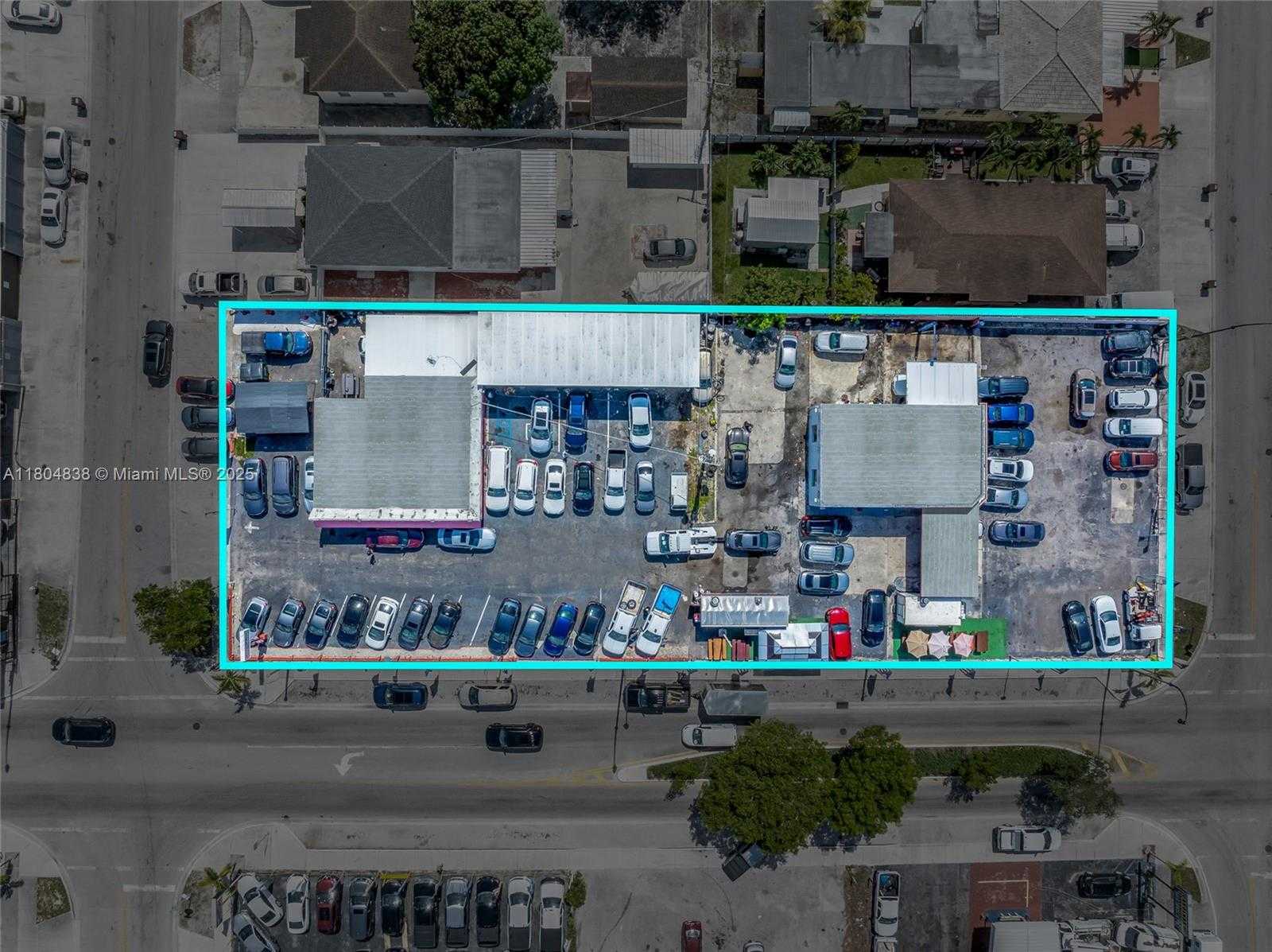 Small Image of 1475 PALM AVE, Hialeah Number 1