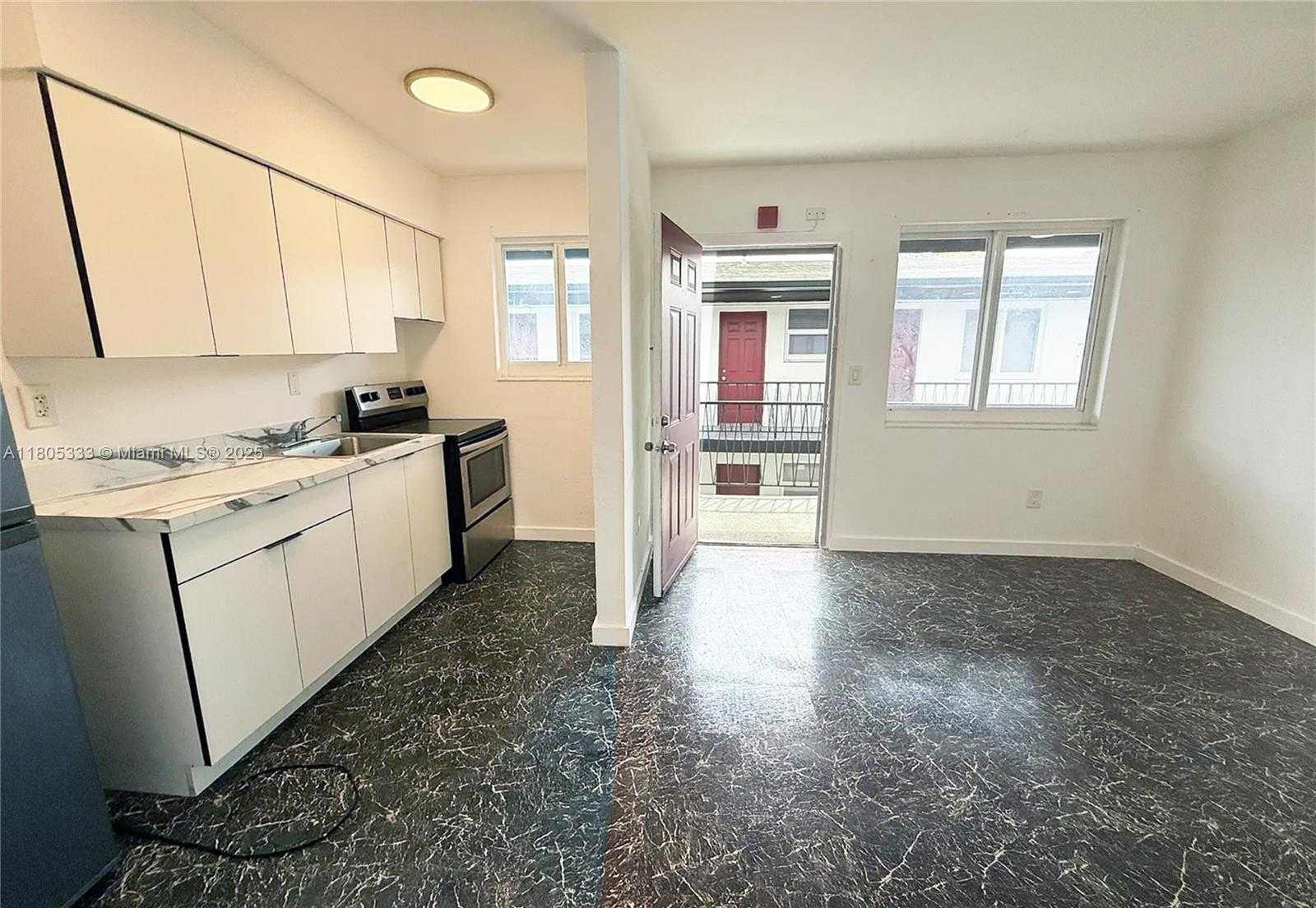 Small Image of 1265 SHARAZAD BLVD, Opa-Locka Number 13