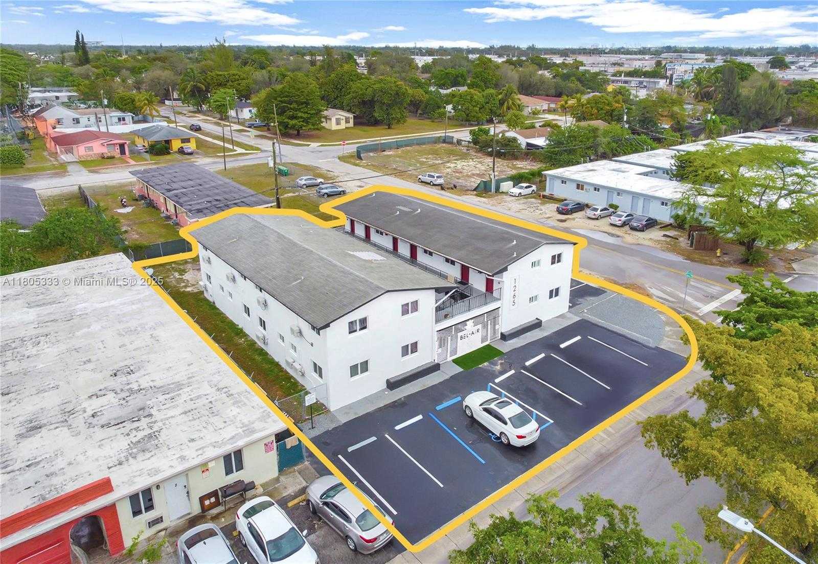 Small Image of 1265 SHARAZAD BLVD, Opa-Locka Number 3