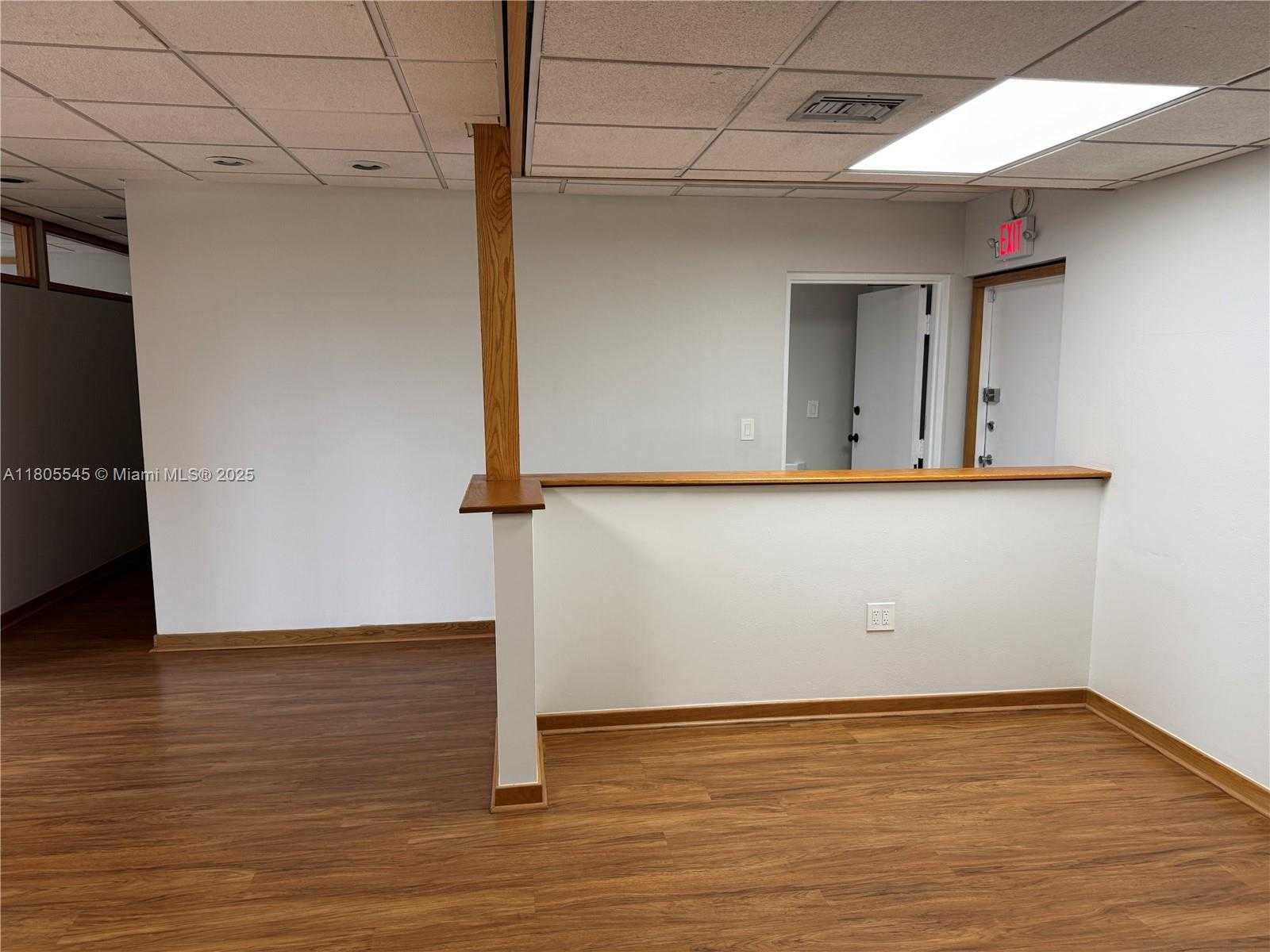 Small Image of 13275 SOUTH WEST 124TH ST, Miami Number 10