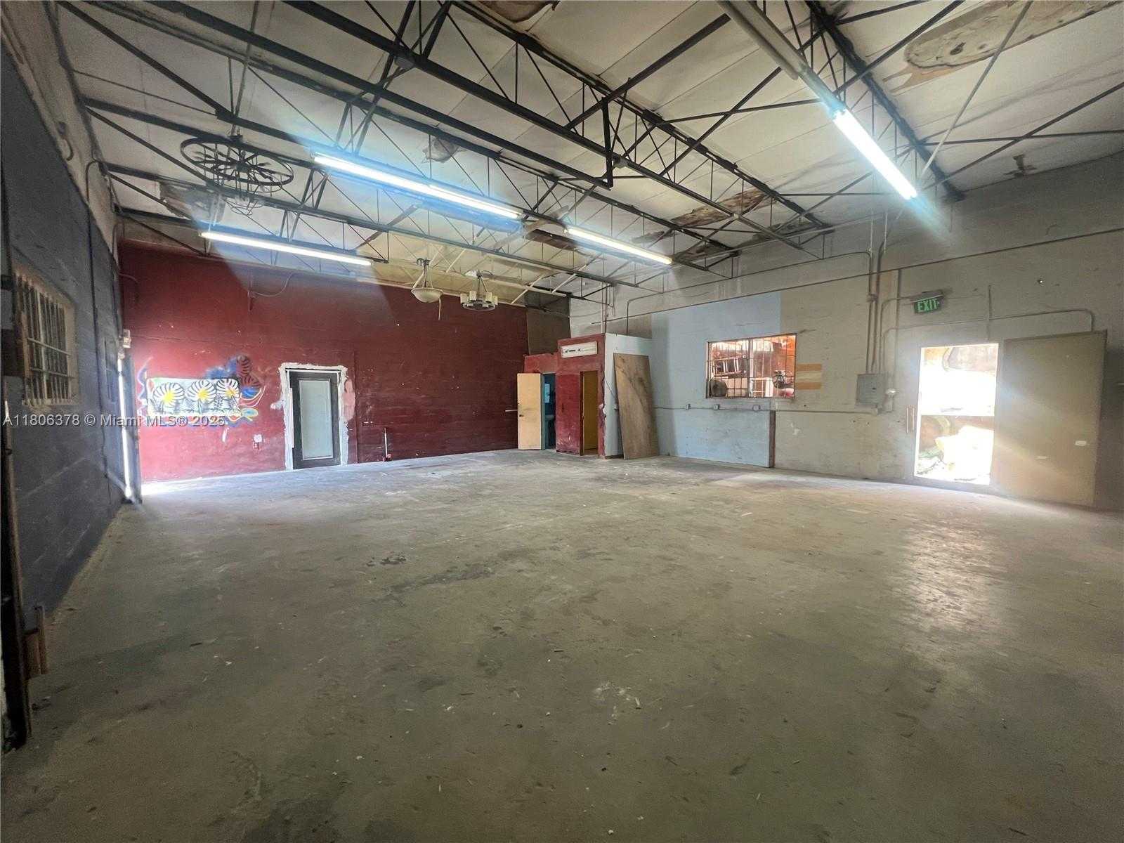 Small Image of 1325 EAST 10TH AVE #3, Hialeah Number 16