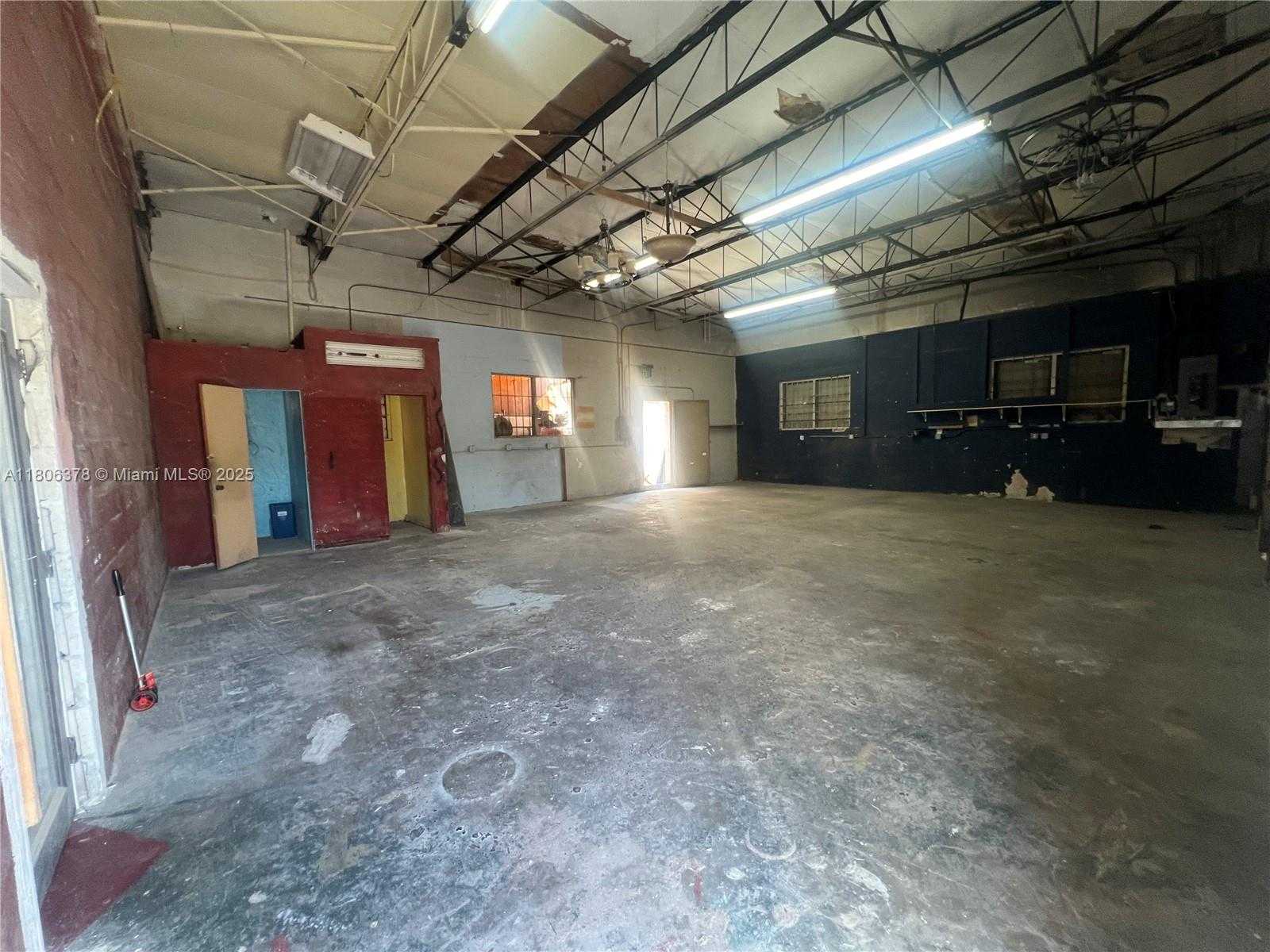 Small Image of 1325 EAST 10TH AVE #3, Hialeah Number 20