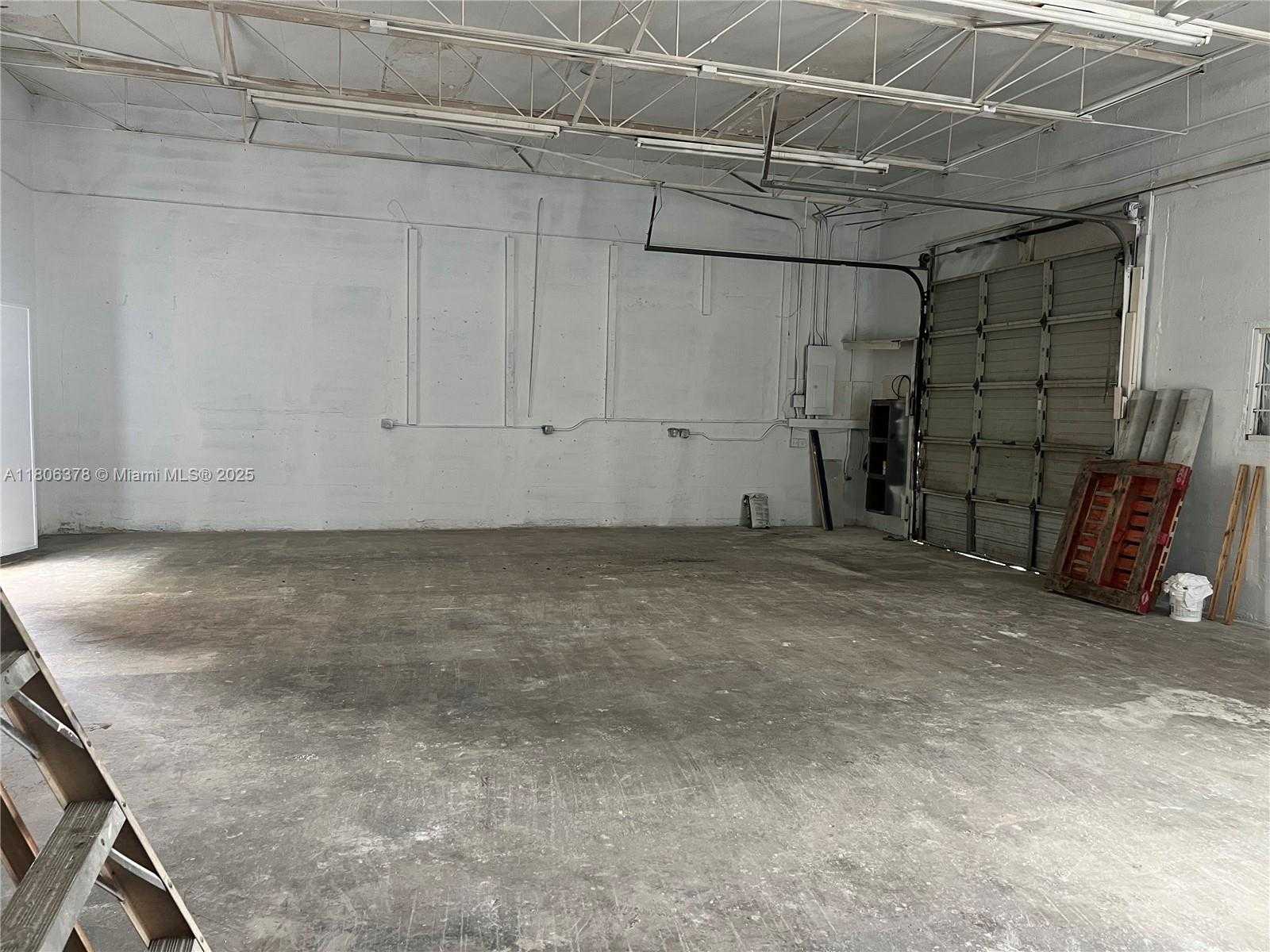 Small Image of 1325 EAST 10TH AVE #3, Hialeah Number 7