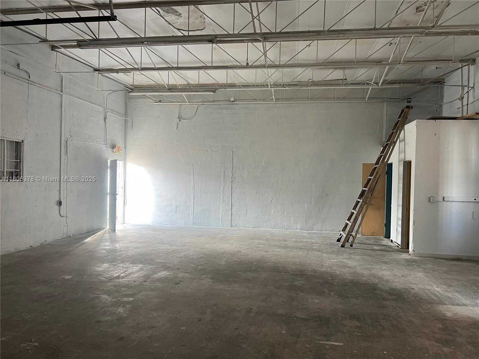 Small Image of 1325 EAST 10TH AVE #3, Hialeah Number 8